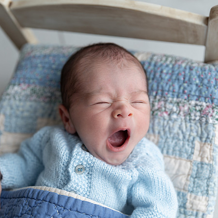 baby boy blue bed